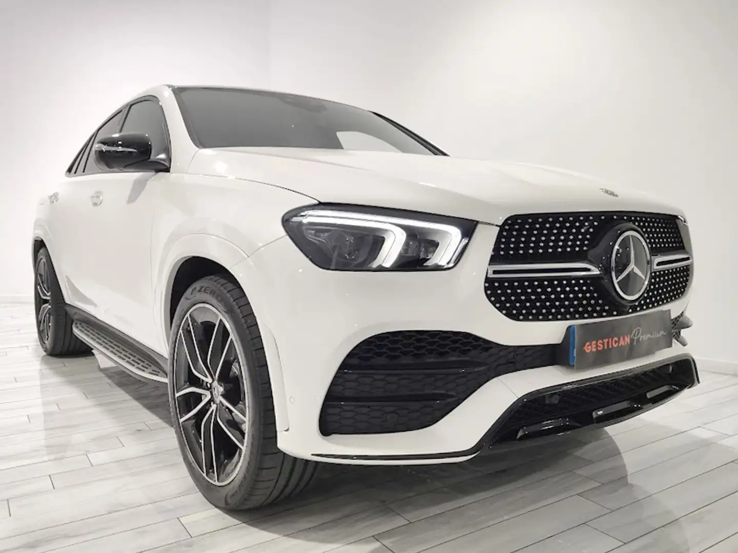 Mercedes-Benz GLE 400 400d 4Matic Aut. Blanc - 2