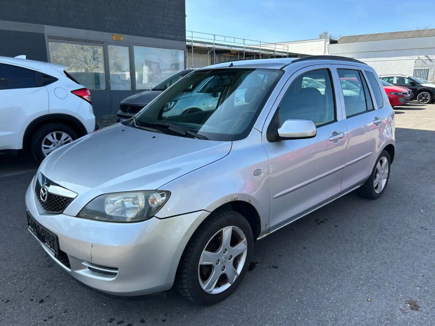 Mazda 2 Lim. 1.4 Active Ezüst - 1