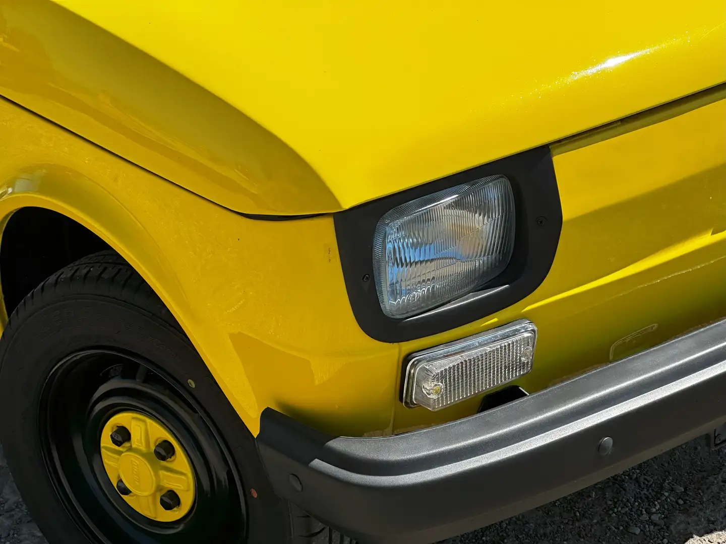 Fiat 126 126 650 Personal 4 Yellow - 1