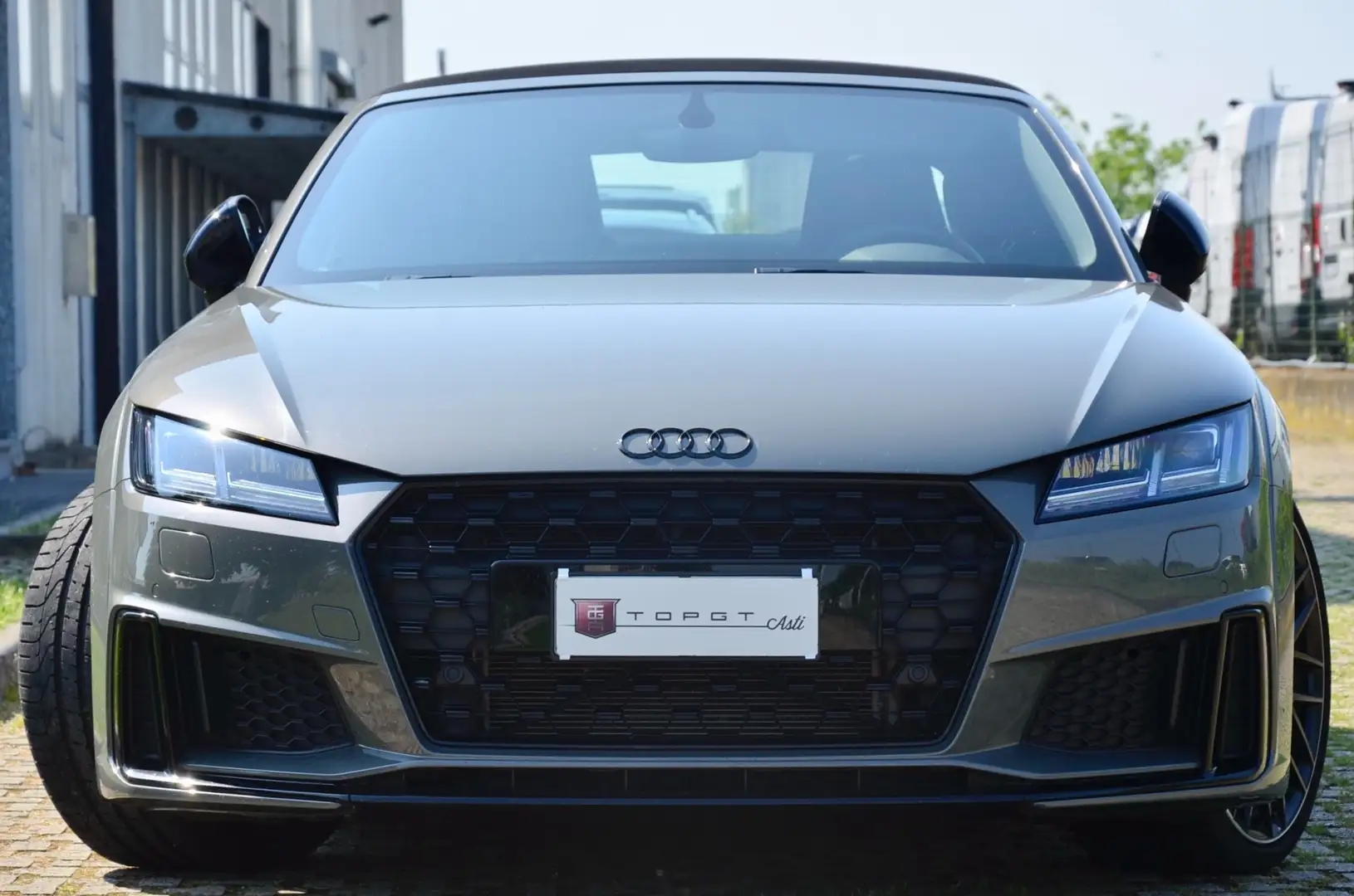 Audi TT Roadster 40 2.0 tfsi Competition 197cv s-tronic Grigio - 2
