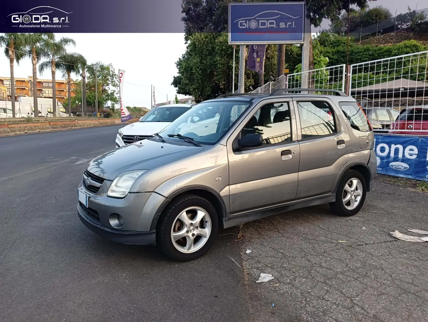 Suzuki Ignis 1.3 DDiS 16V cat GL Gris - 1