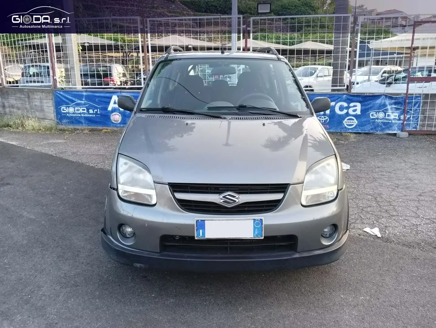 Suzuki Ignis 1.3 DDiS 16V cat GL Gris - 2