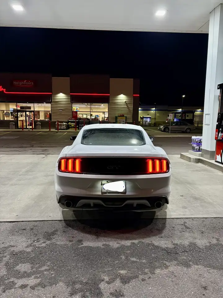 Ford Mustang снимка Ford Mustang