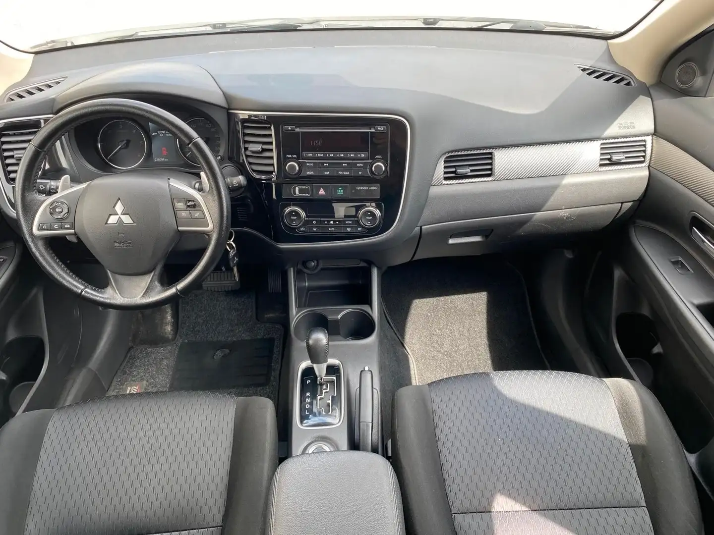 Mitsubishi Outlander ClearTec Invite 4WD| Blanco - 2