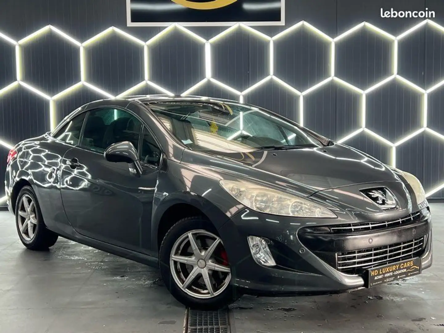 Peugeot 308 Sport Pack 2.0 hdi 16v 140 ch 8 cv Gris - 1