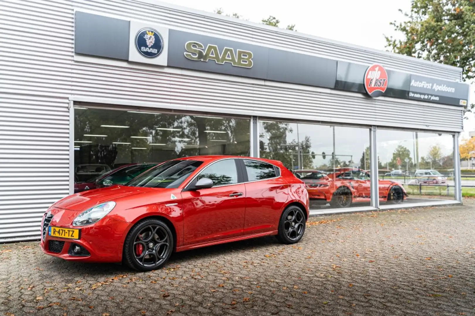 Alfa Romeo Giulietta 1750 TBi Quadrifoglio Verde TCT Rosso Competizione Rood - 2