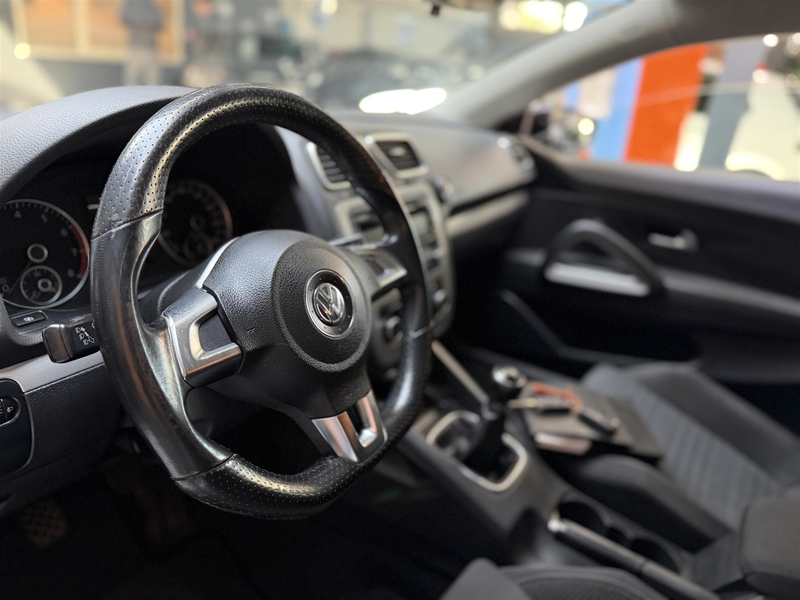 Volkswagen Scirocco 1.4 TSI 118DKM! Clima! Nette Auto! — photo 3