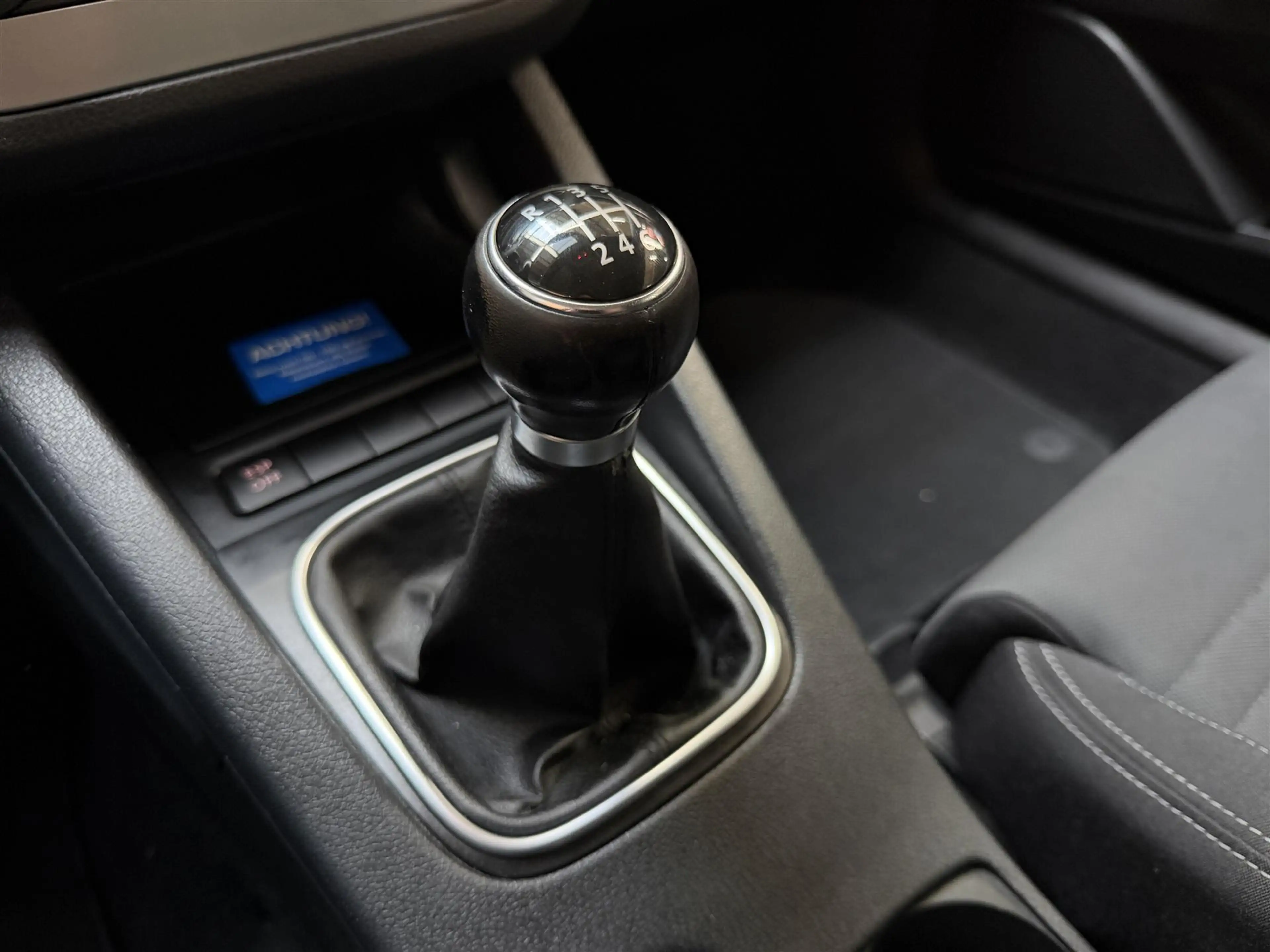 Volkswagen Scirocco 1.4 TSI 118DKM! Clima! Nette Auto! — photo 17