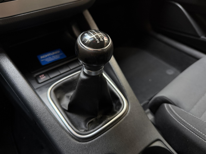 Volkswagen Scirocco 1.4 TSI 118DKM! Clima! Nette Auto! — photo 17