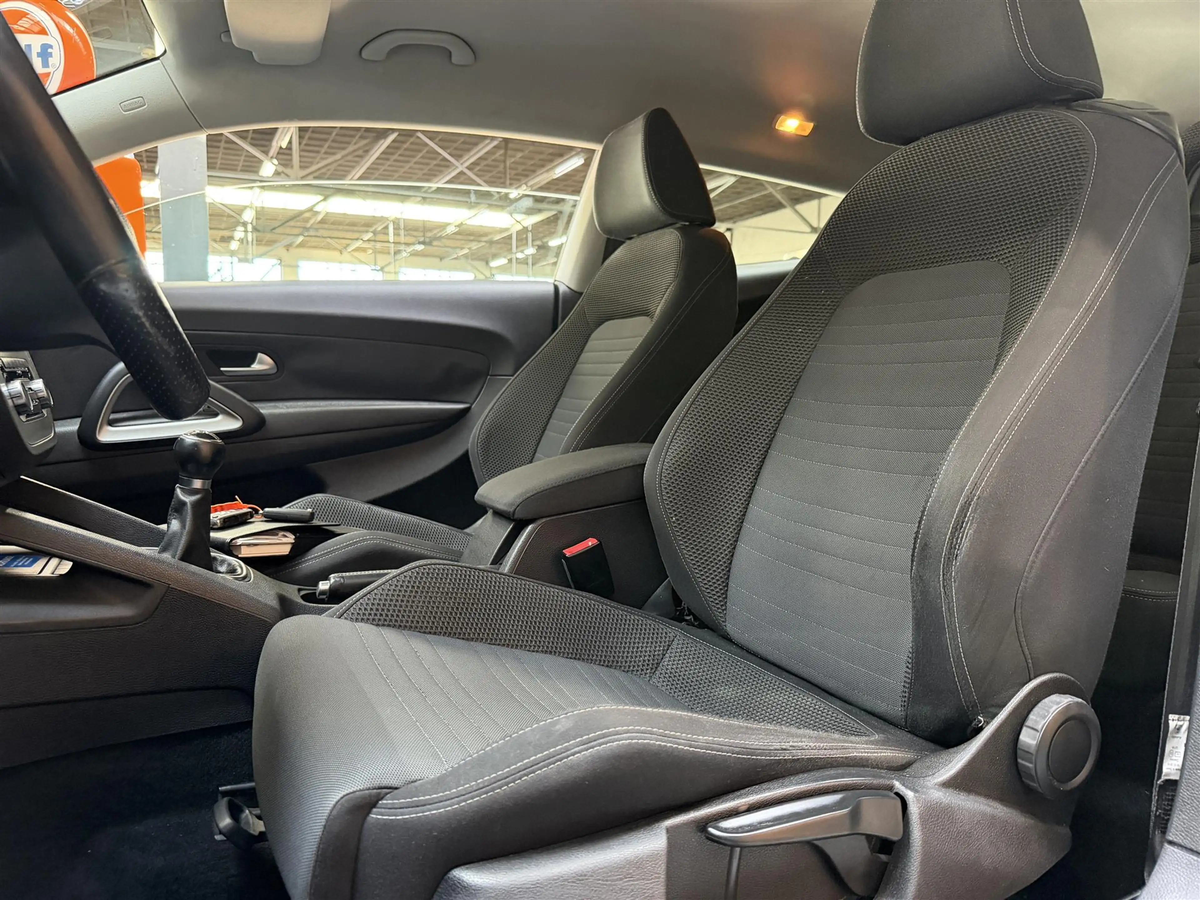 Volkswagen Scirocco 1.4 TSI 118DKM! Clima! Nette Auto! — photo 10