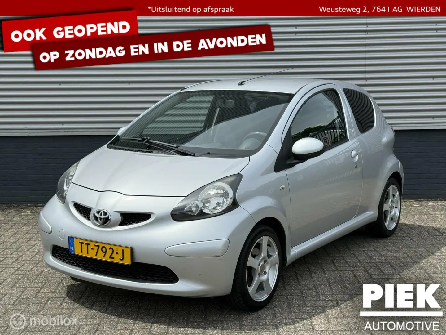 Toyota Aygo 1.0-12V + AIRCO, APK Grijs - 1