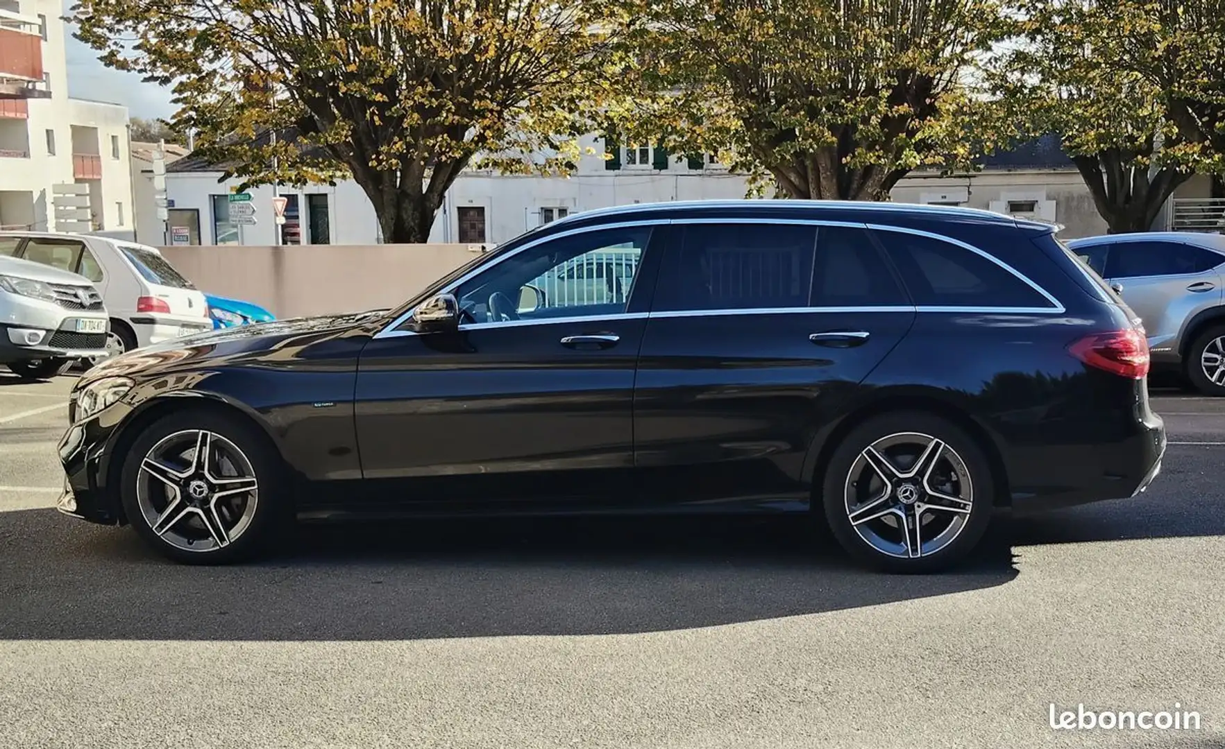Mercedes-Benz C 300 MERCEDES BREAK 300 DE 197%2B122cv AMG-Line 9G-Tronic Noir - 2