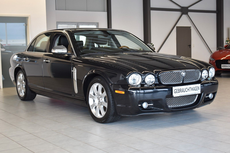 Jaguar XJ 4.2 XJ8 (X358) Executive FACELIFT/