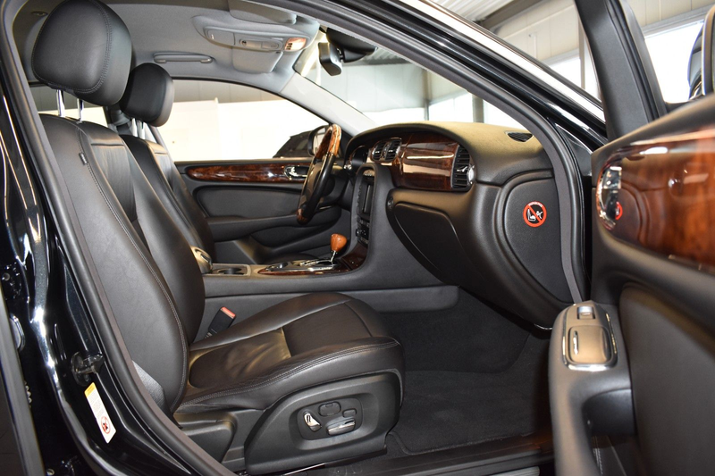 Jaguar XJ 4.2 XJ8 (X358) Executive FACELIFT/ — photo 12