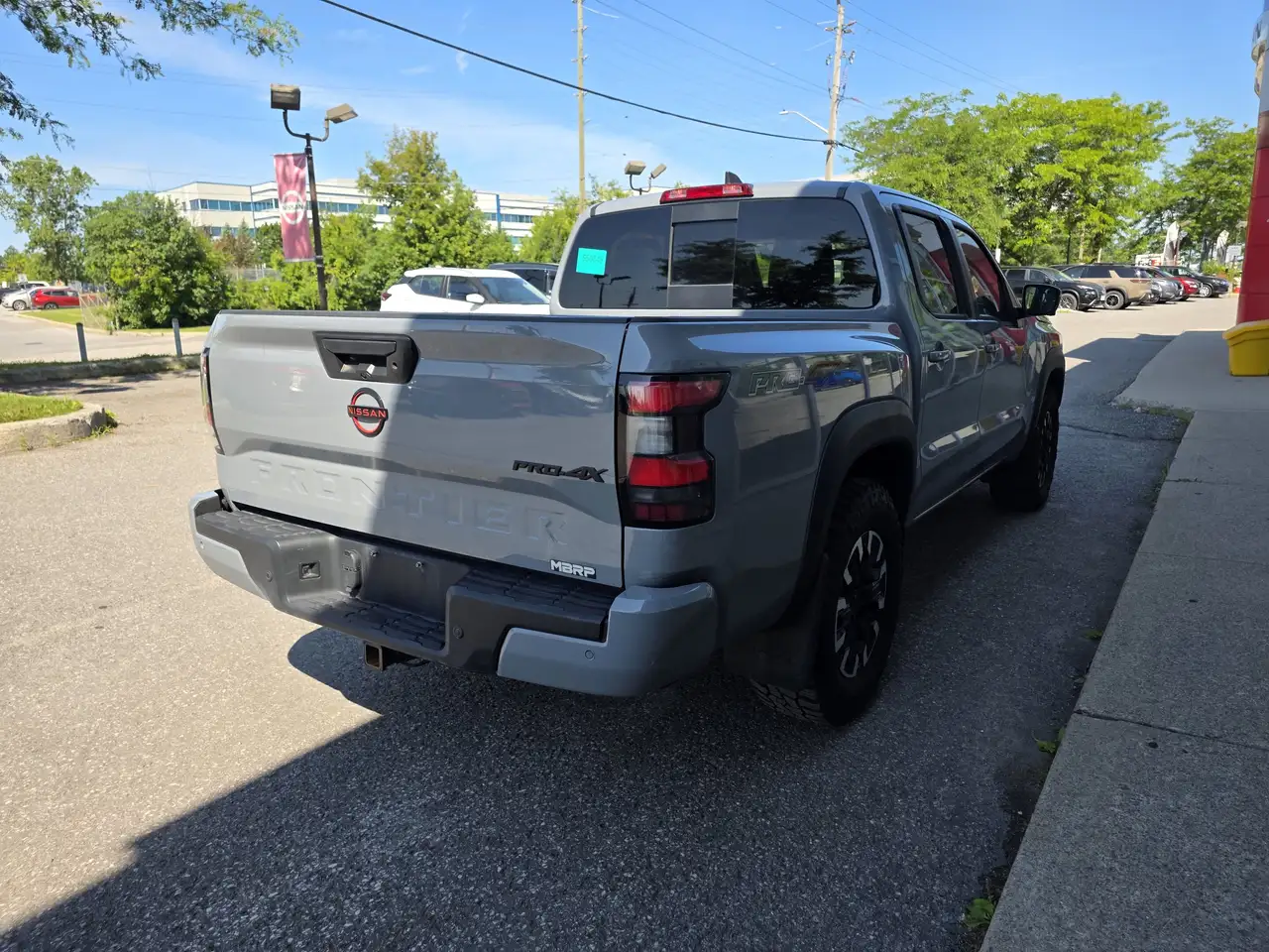 Nissan Frontier снимка Nissan Frontier