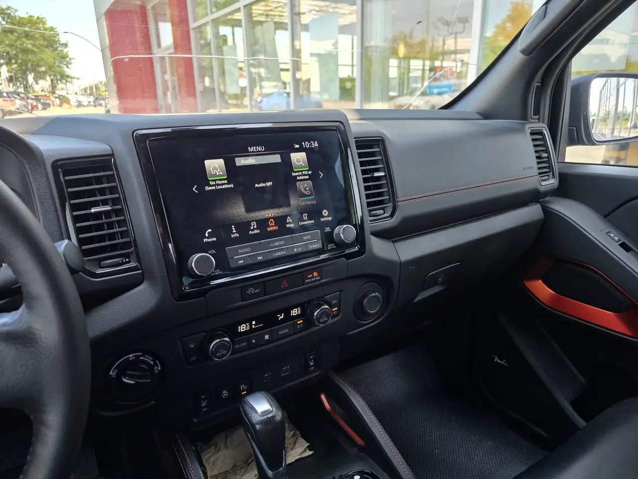 Nissan Frontier снимка Nissan Frontier