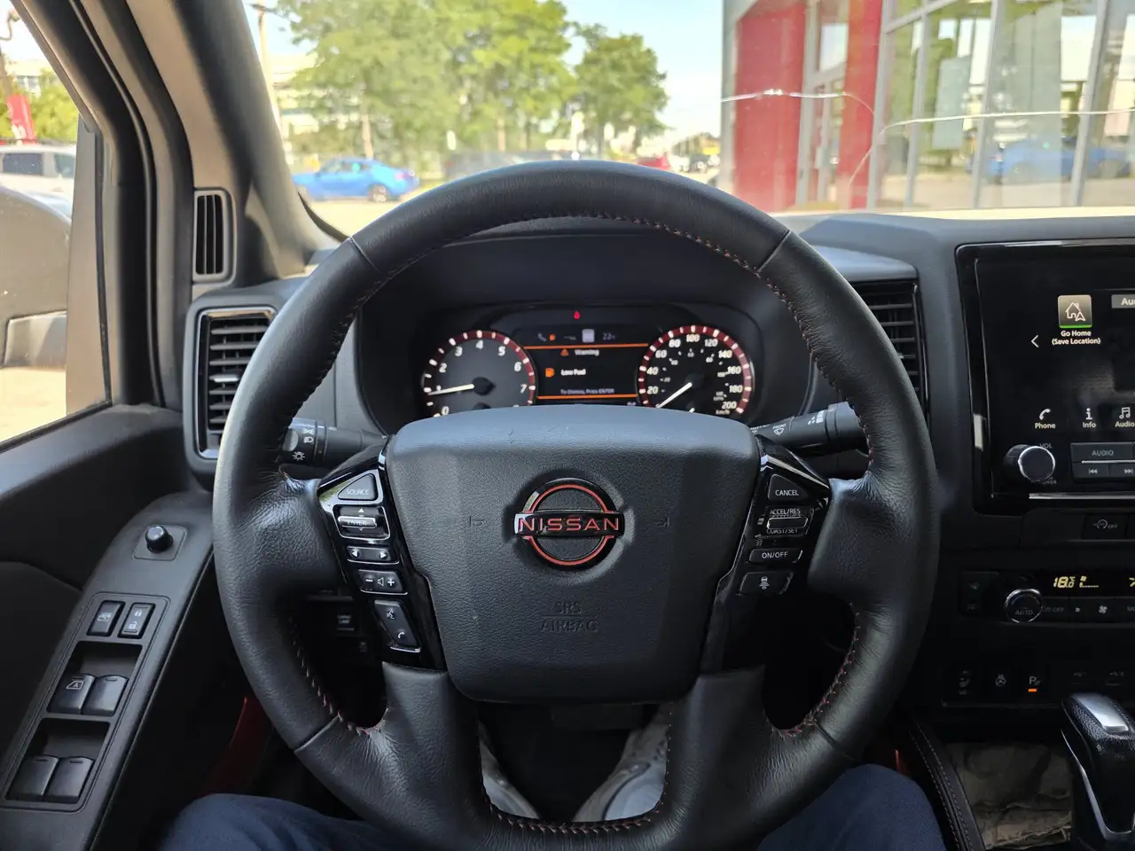 Nissan Frontier снимка Nissan Frontier