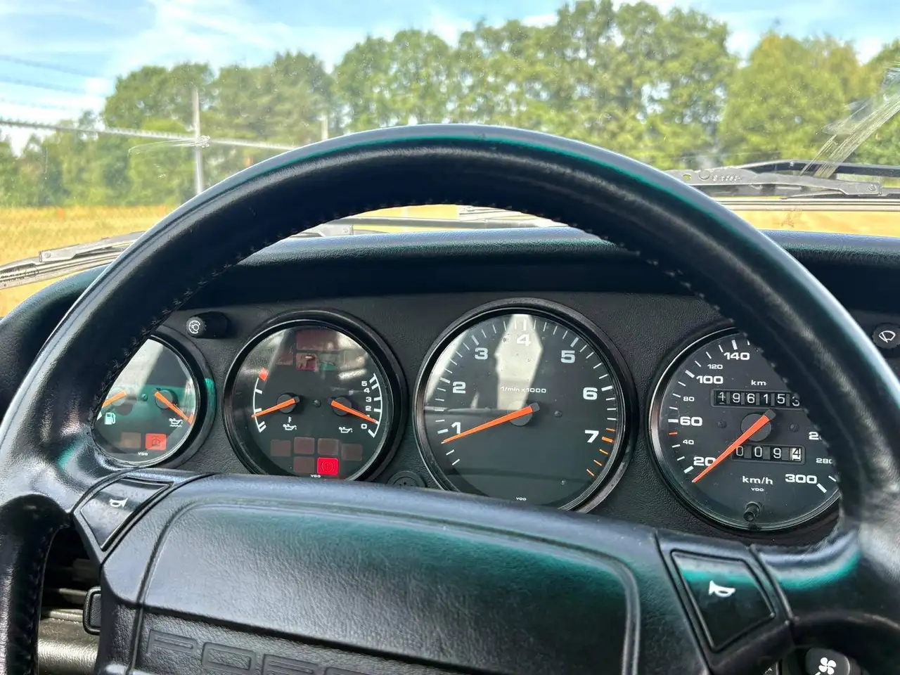 Porsche 964 Carrera 4 Coupé | Handgeschakeld | 2e Eig. | Zwart/Zwart | €15.000 Onderhoud recent, foto 11