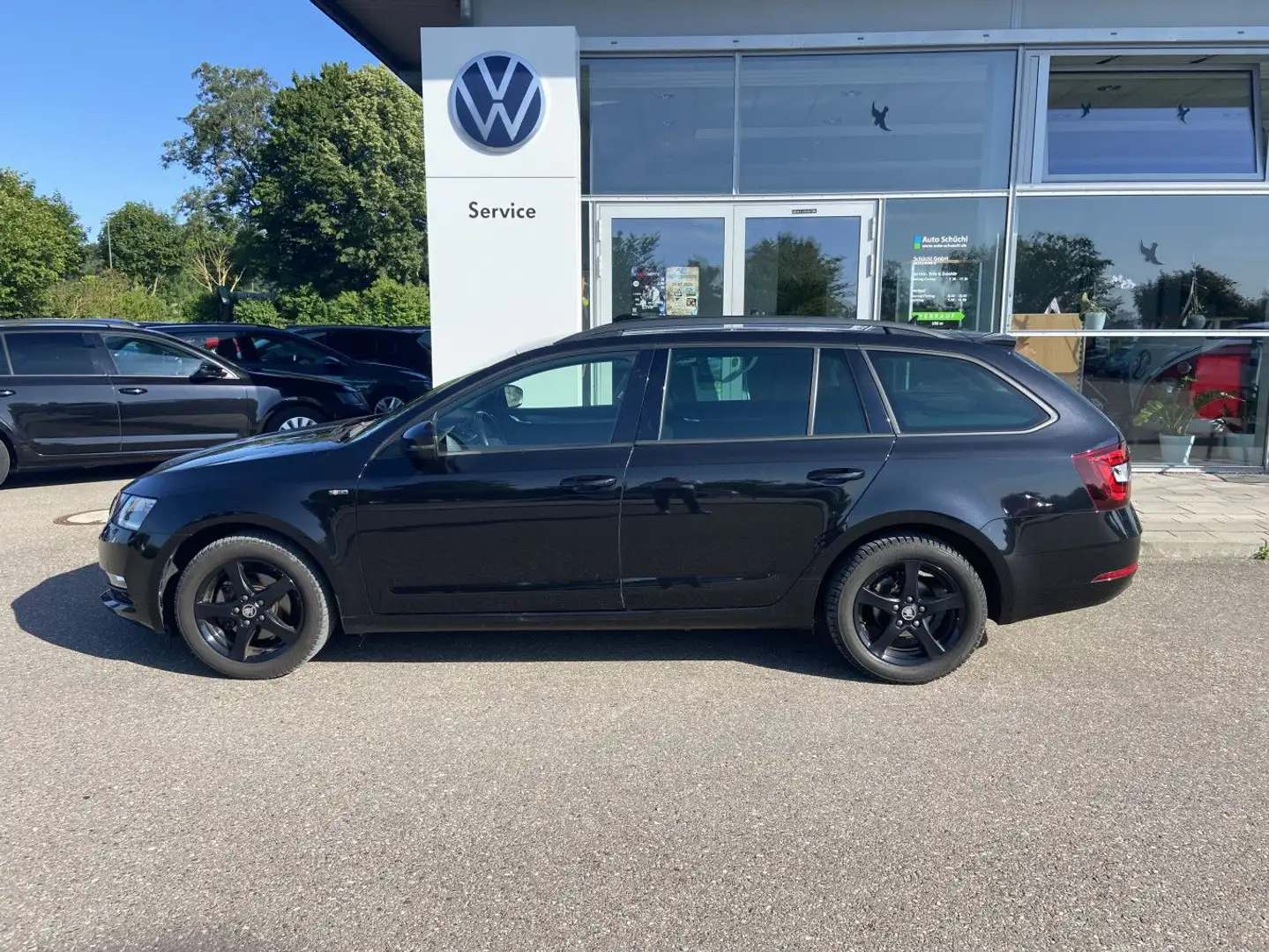 Skoda Octavia Combi 1.0 TSI DSG Soleil 17"+NAVI+LED+SM Schwarz - 2