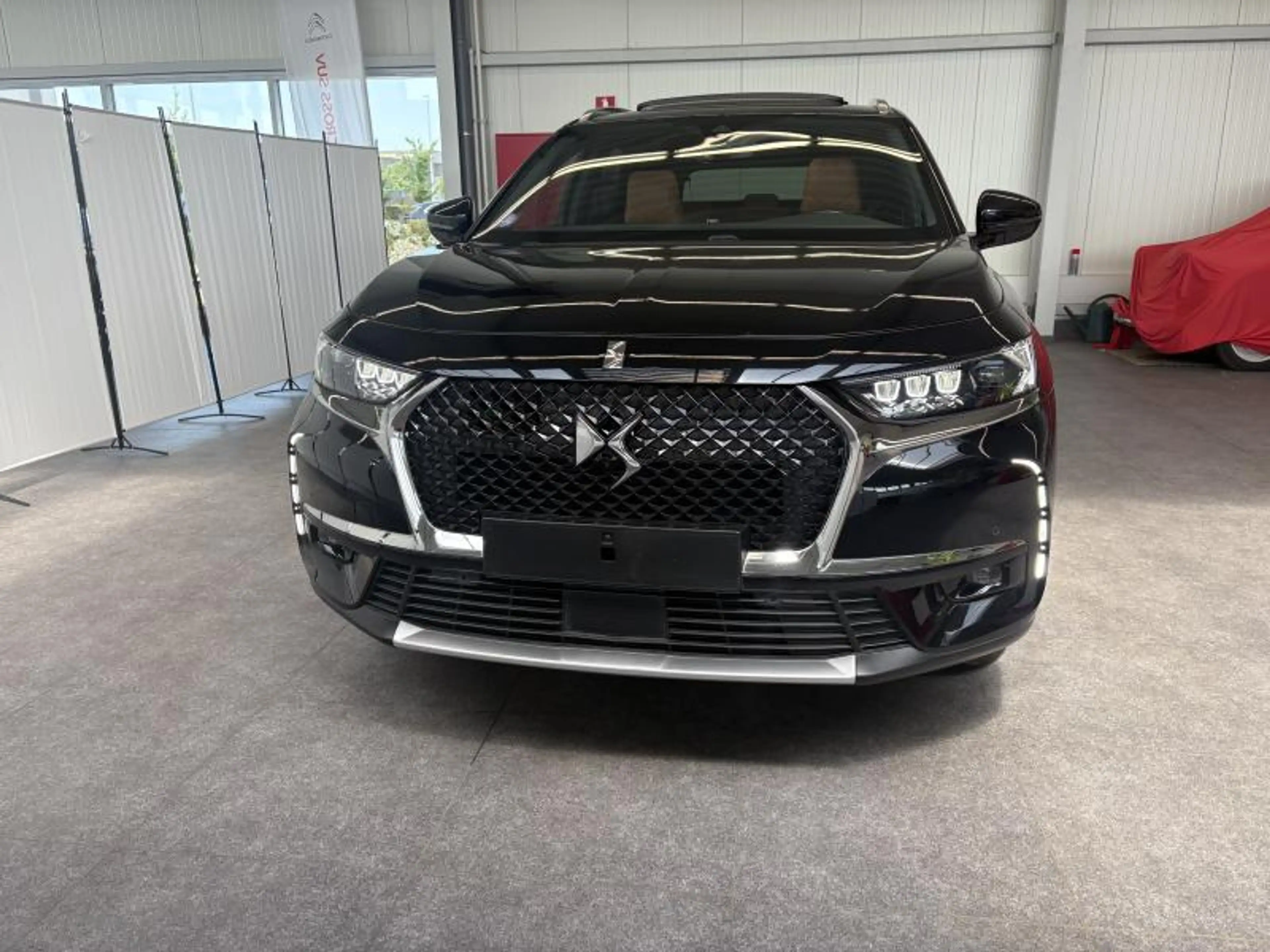 DS Automobiles DS 7 Crossback 1.6 180 pkAutomatic So Chic Full option — photo 12
