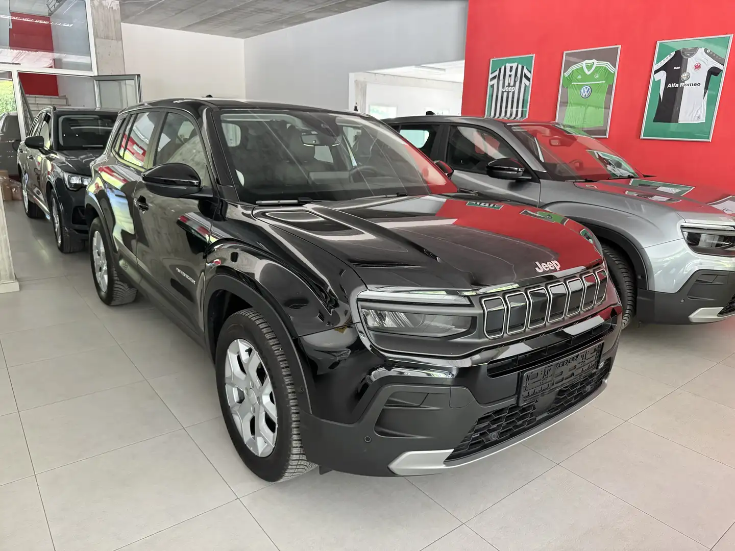 Jeep Avenger 1.2 turbo Altitude fwd 100cv Noir - 1