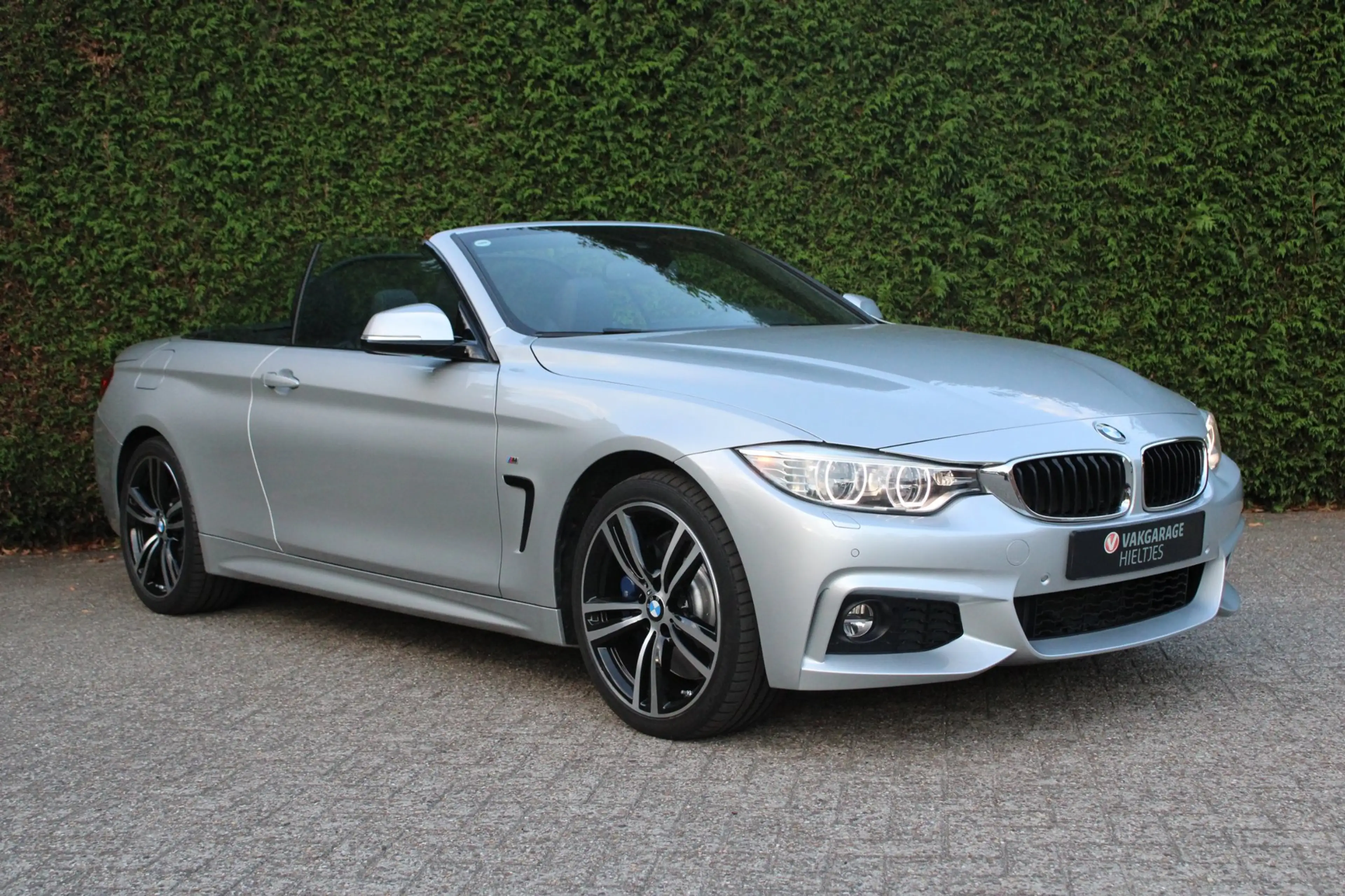 BMW 440 4-serie Cabrio 440i xDrive Centennial High Executi — photo 2