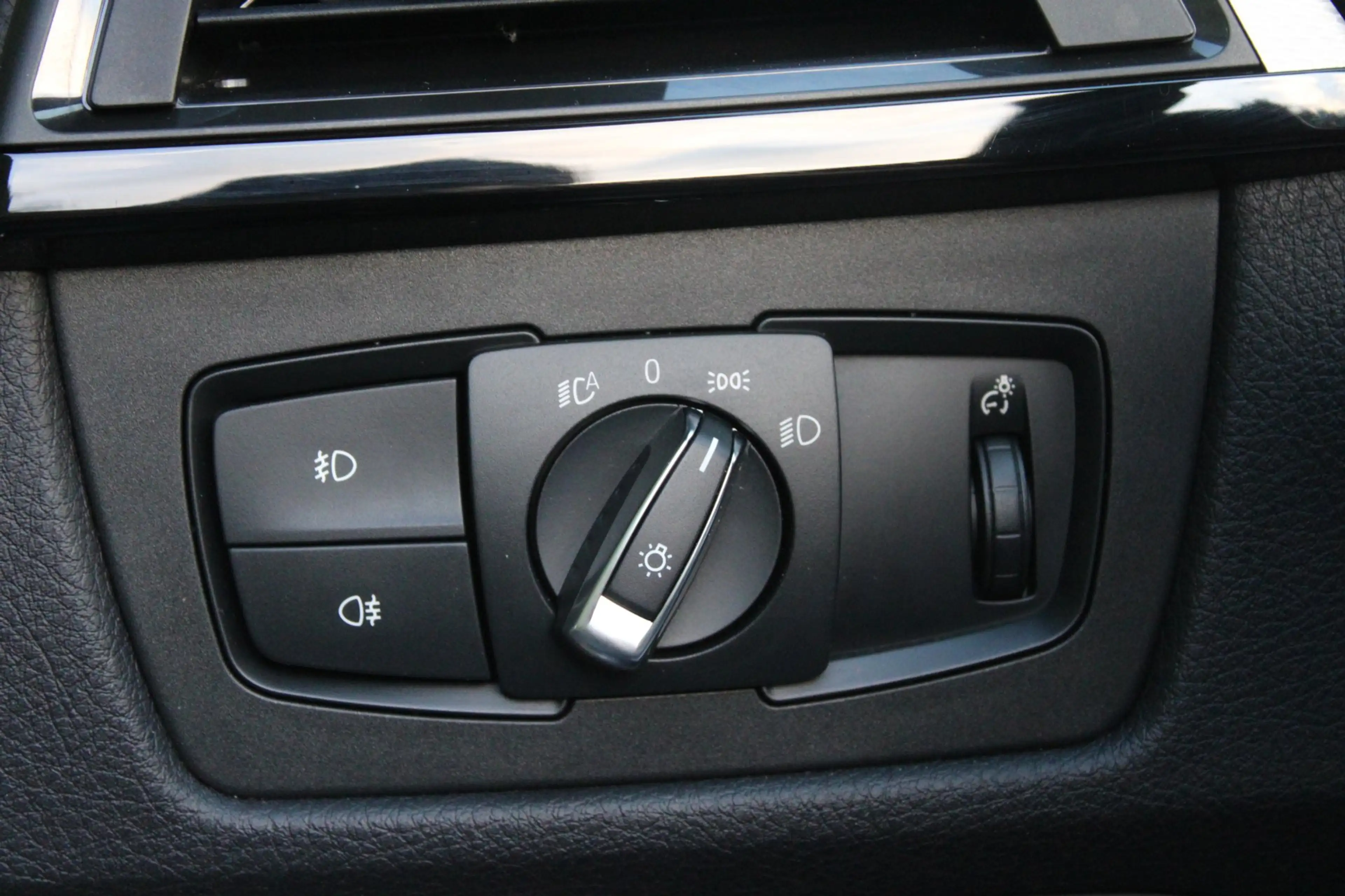 BMW 440 4-serie Cabrio 440i xDrive Centennial High Executi — photo 42