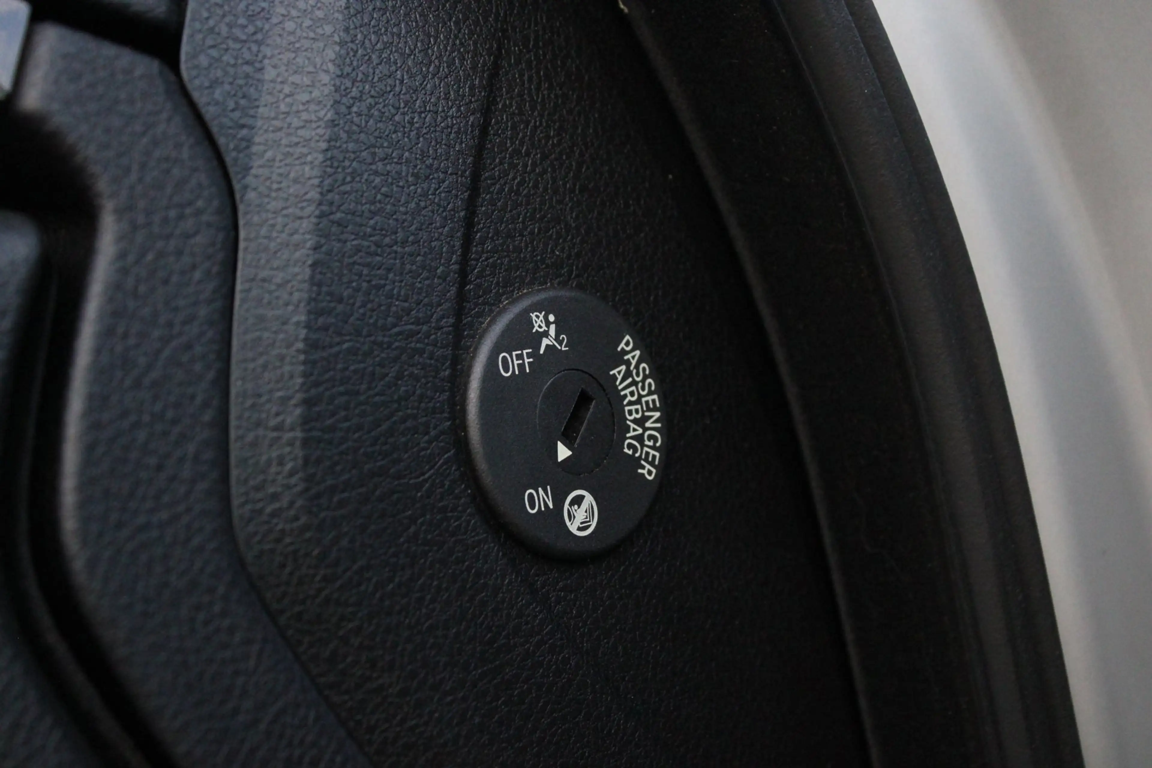BMW 440 4-serie Cabrio 440i xDrive Centennial High Executi — photo 29