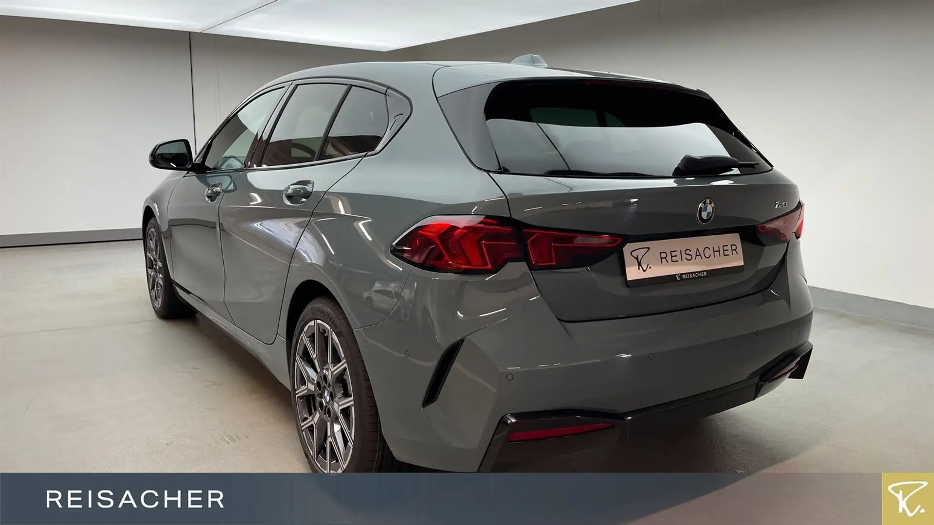 BMW 120 Groen - 2