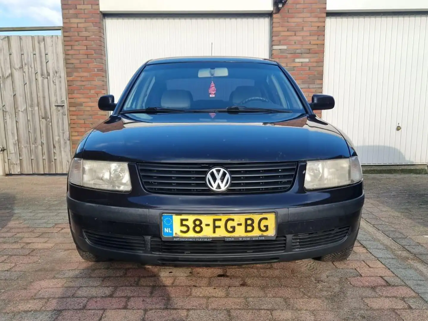 Volkswagen Passat Passat 1.9 TDI Trendline Noir - 1
