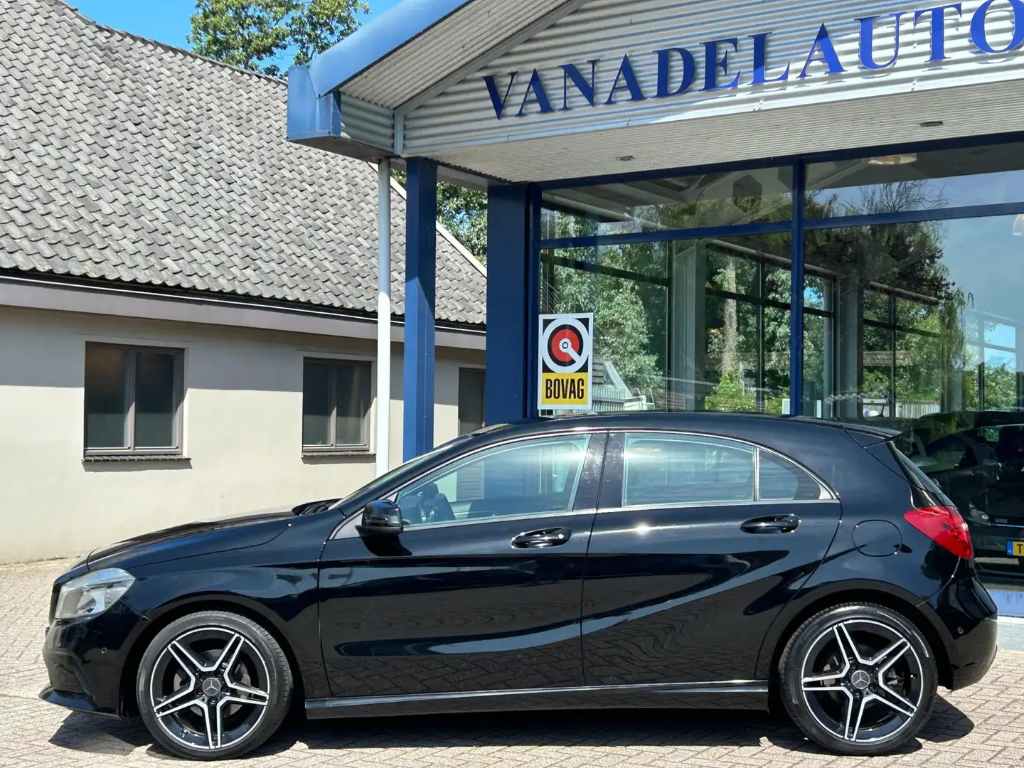 Mercedes-Benz A 160 Prestige Navi Clima Cruise Park.Sens 18" LM-Velgen Noir - 2