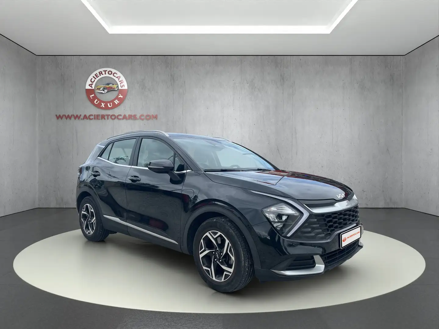 Kia Sportage 1.6 T-GDi 110kW (150CV) MHEV Tech 4x2 Negro - 1