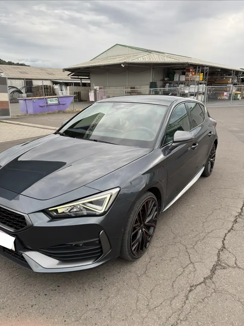 CUPRA Leon VZ 1,4 TSI eHybrid 245 DSG Grau - 2