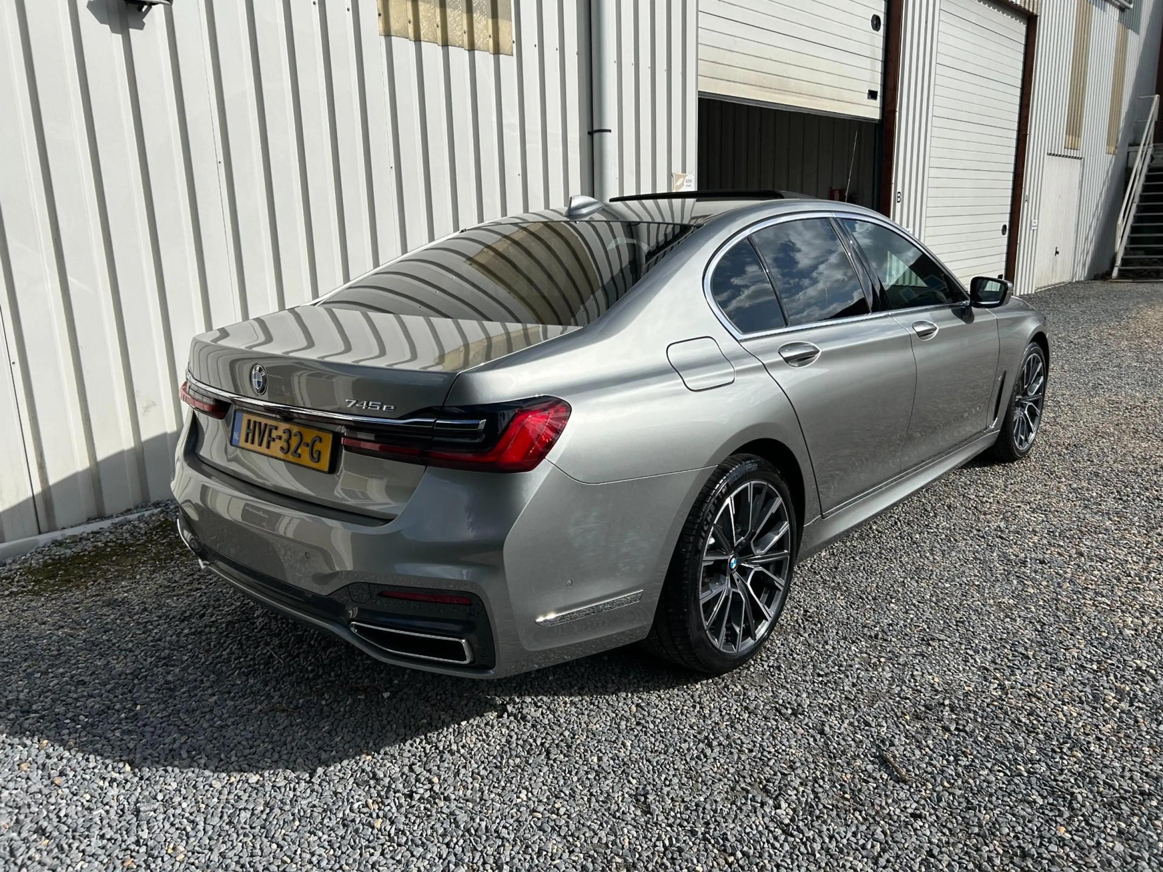 BMW 745 7-serie 745e High Executive M-Pakket 21 inch — photo 14