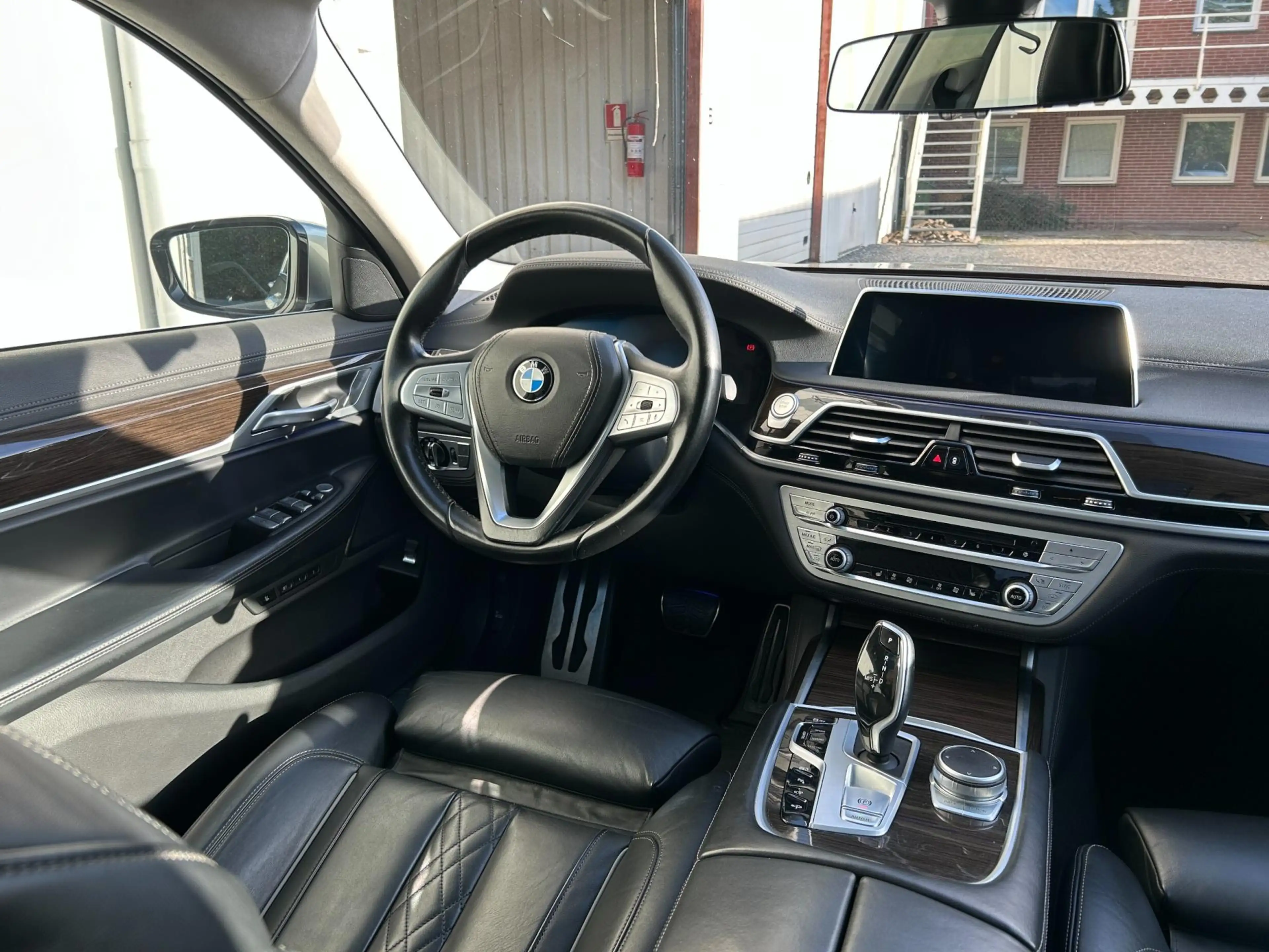 BMW 745 7-serie 745e High Executive M-Pakket 21 inch — photo 31