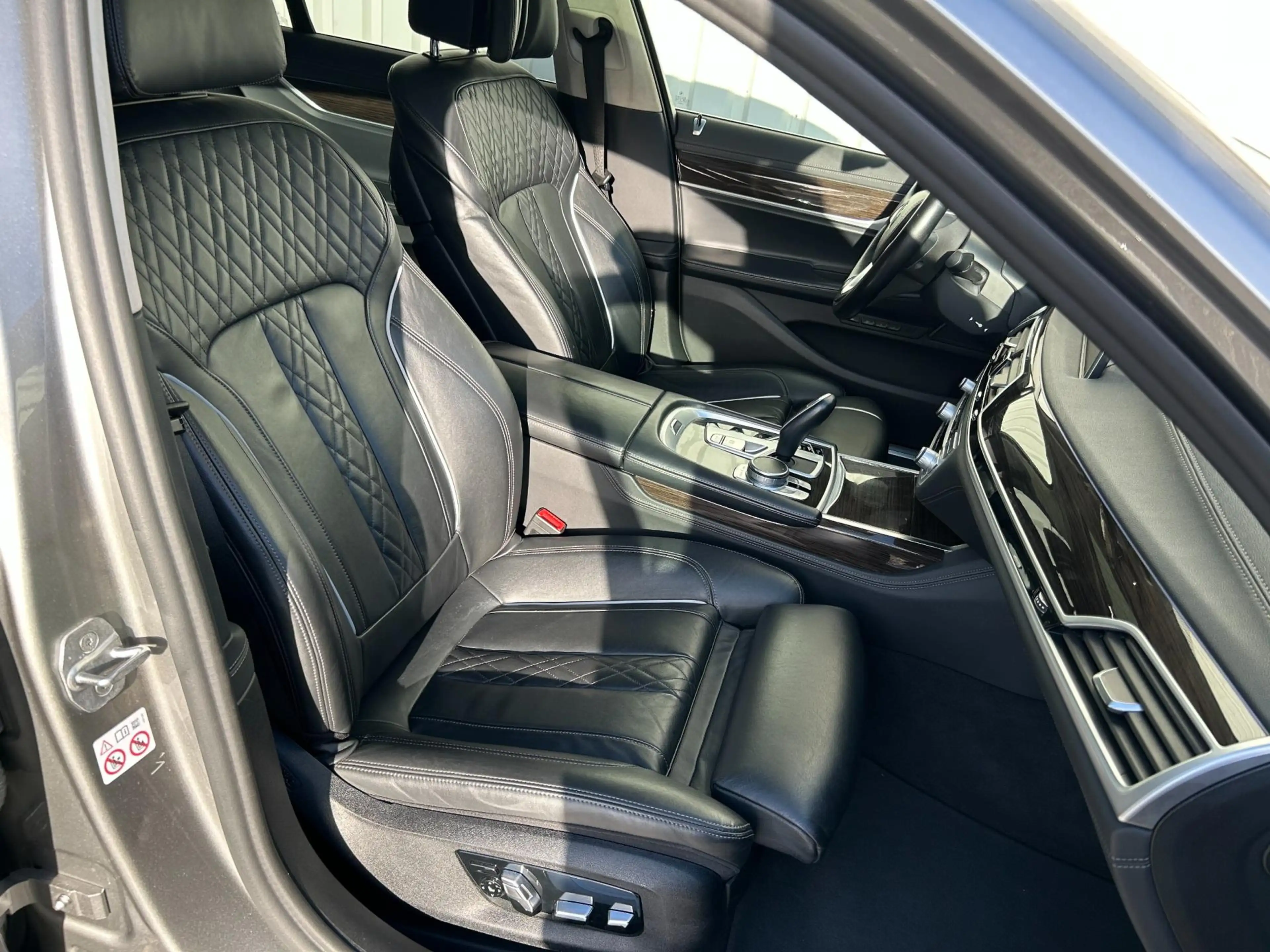 BMW 745 7-serie 745e High Executive M-Pakket 21 inch — photo 4