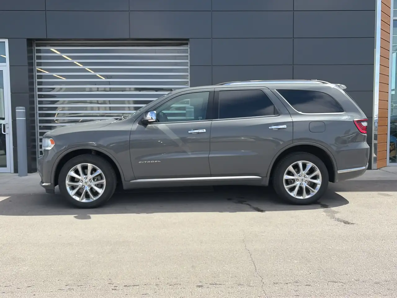 Dodge Durango снимка Dodge Durango