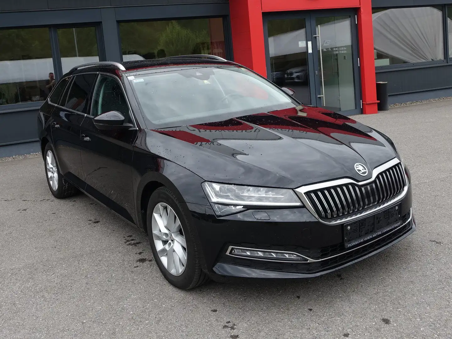 Skoda Superb Style TDI DSG "Standheizung" Schwarz - 2