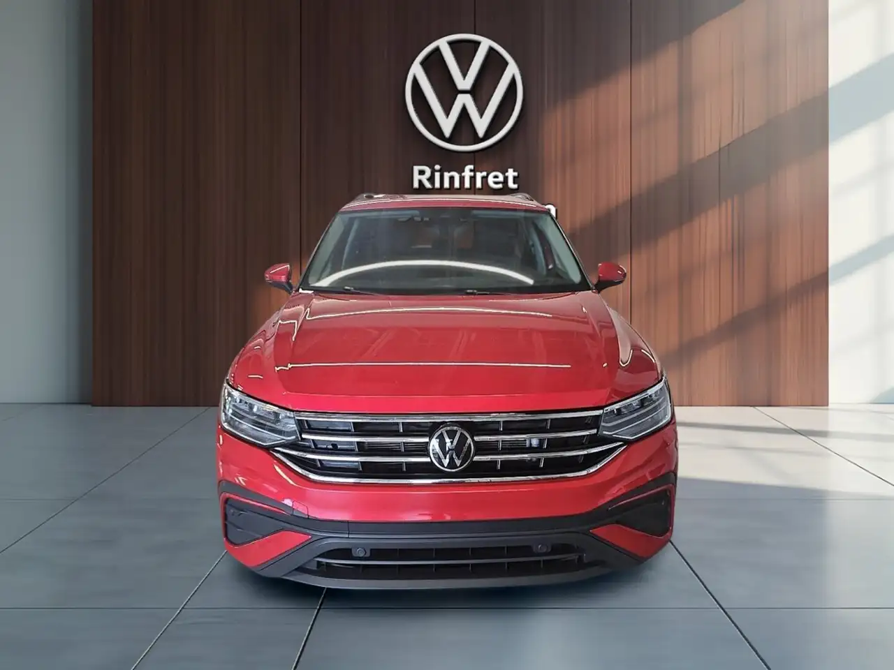 Volkswagen Tiguan снимка Volkswagen Tiguan