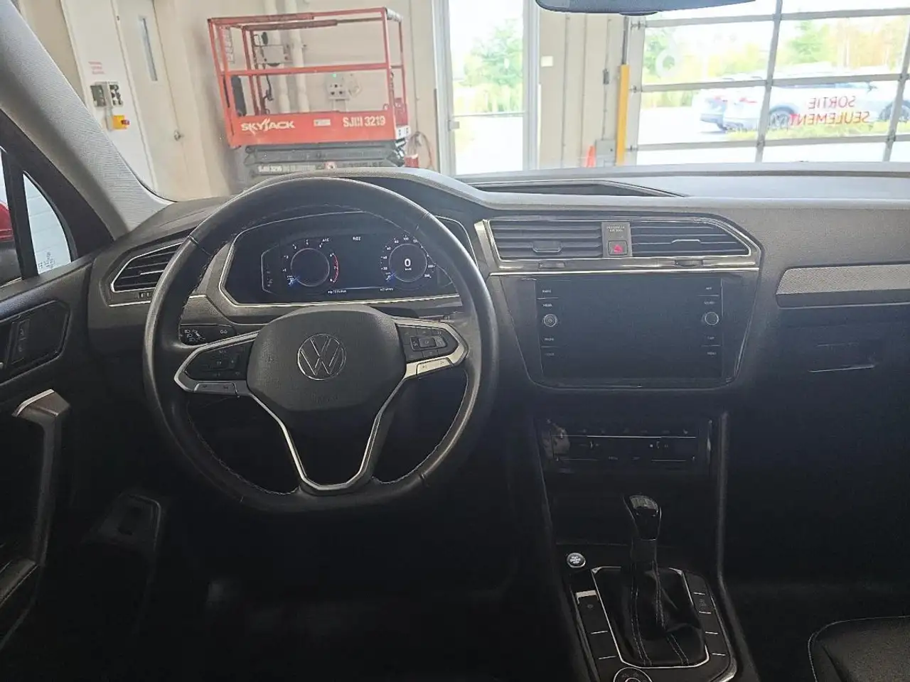 Volkswagen Tiguan снимка Volkswagen Tiguan