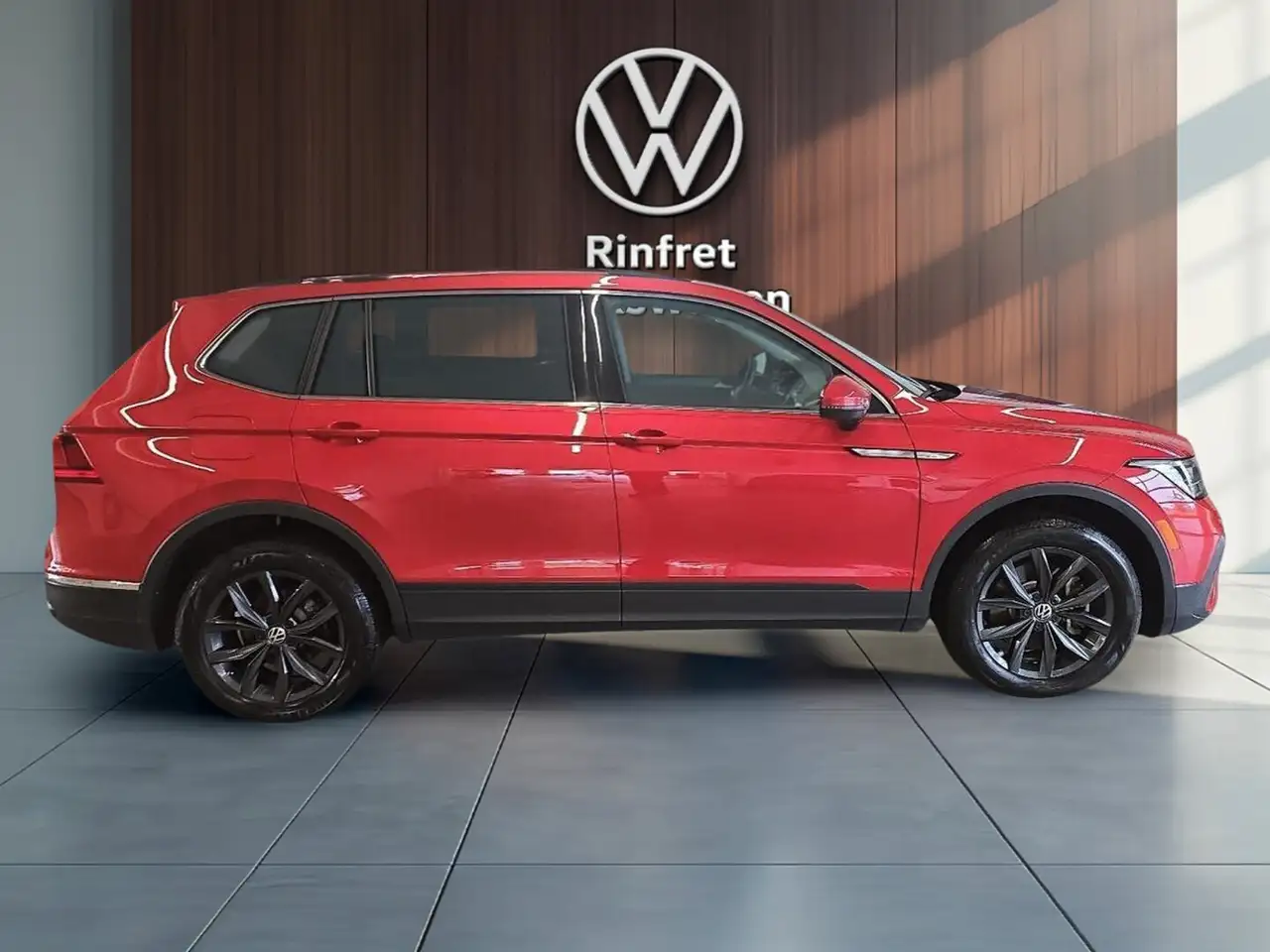 Volkswagen Tiguan снимка Volkswagen Tiguan