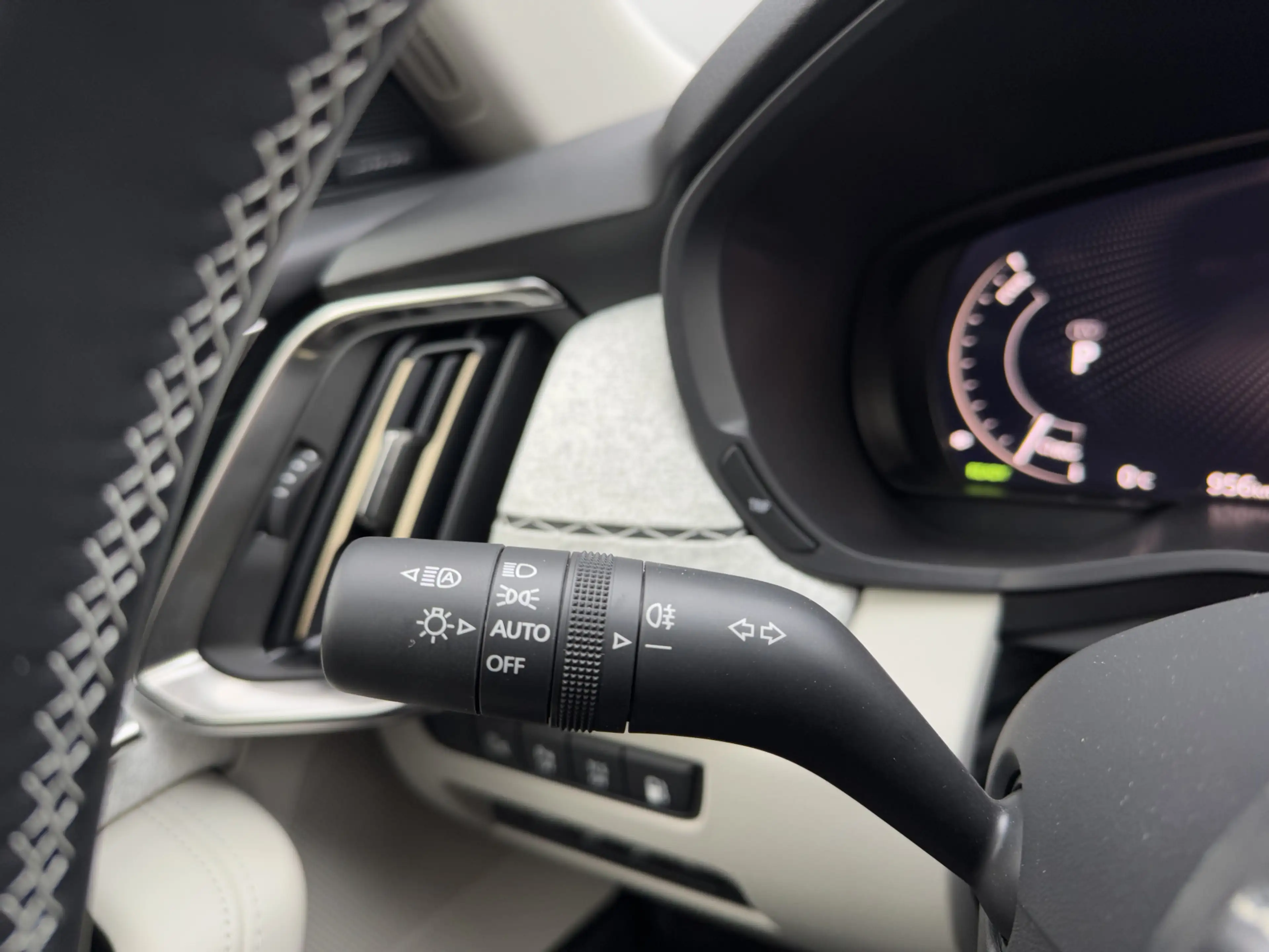 Mazda CX-80 2.5 e-SkyActiv PHEV Takumi Plus 6p. | CAPTAIN CHAI — photo 18