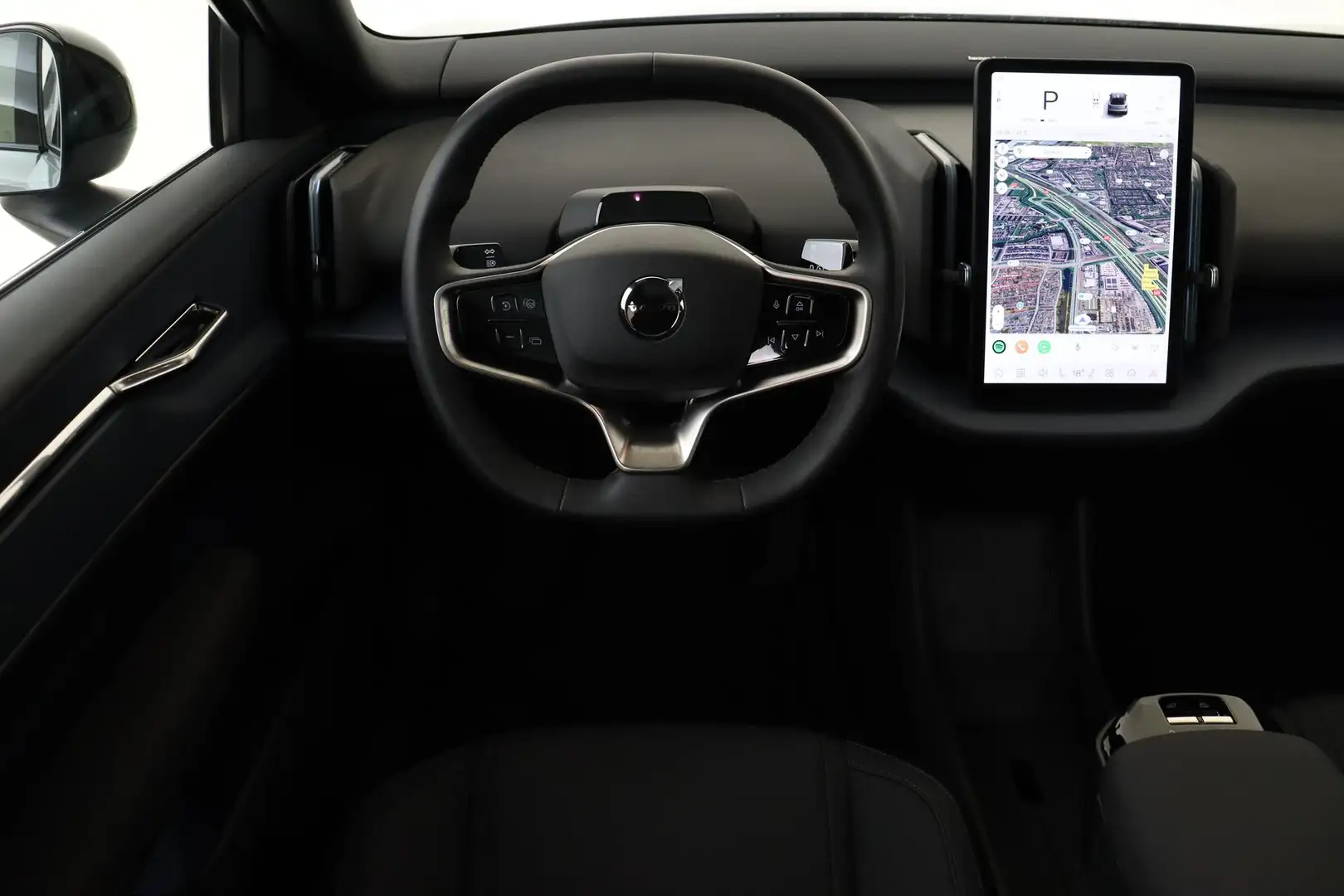Volvo EX30 SINGLE MOTOR PLUS 51 kWh -CLIMATE|CARPLAY|CAMERA|A Wit - 2