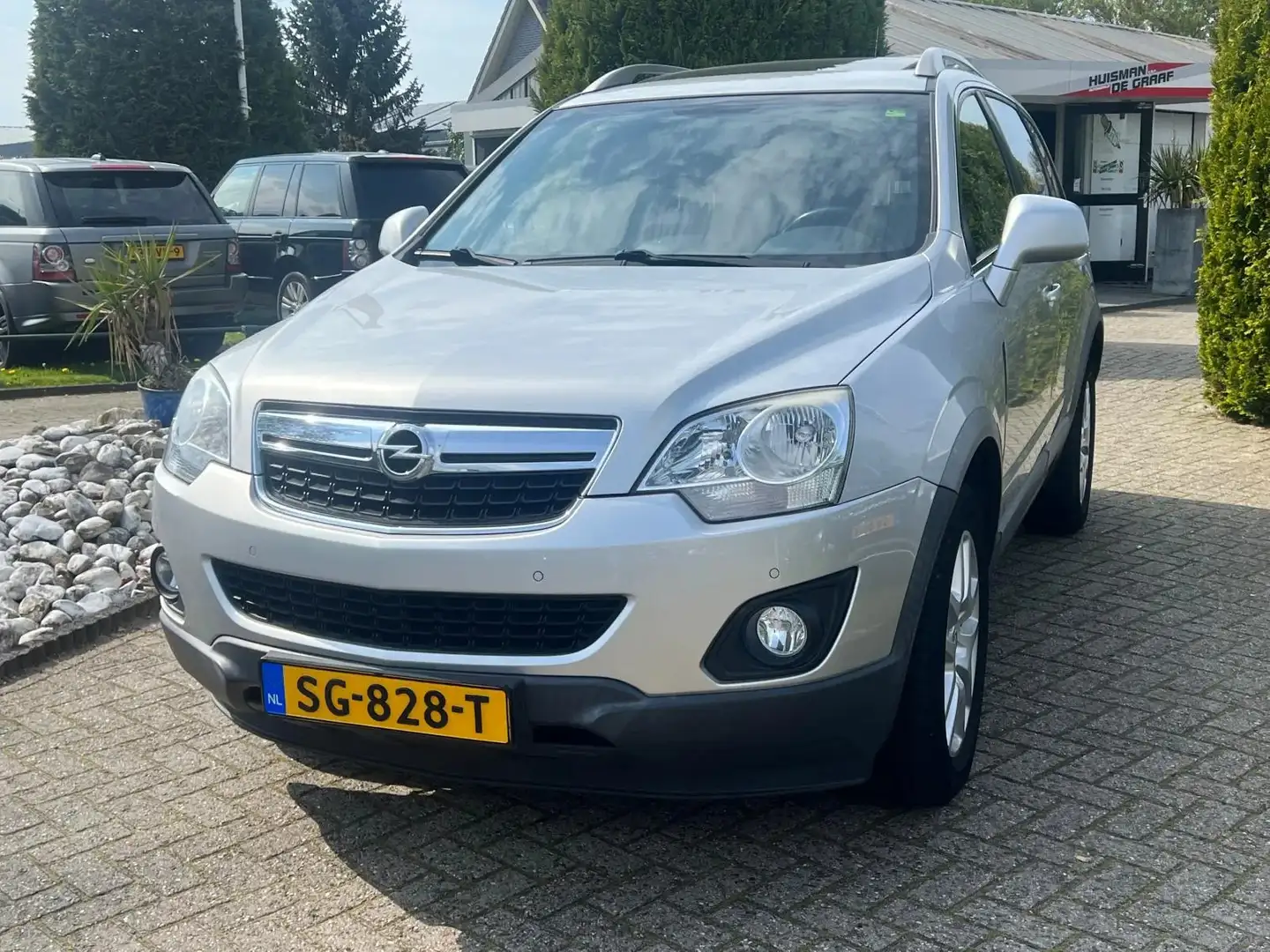 Opel Antara 2.4 Edition Benzine 2012 Schuifdak 116.000KM Grijs - 1