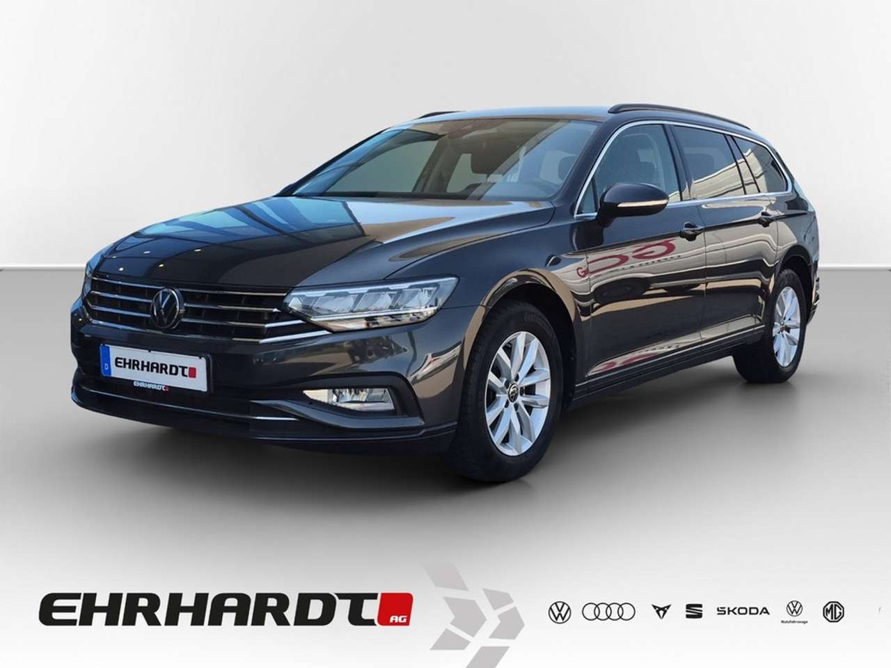 Volkswagen Passat Variant 2022 — 1.5 TSI DSG Business AHK*LED*NAV*SHZ*ACC*PDC*16"