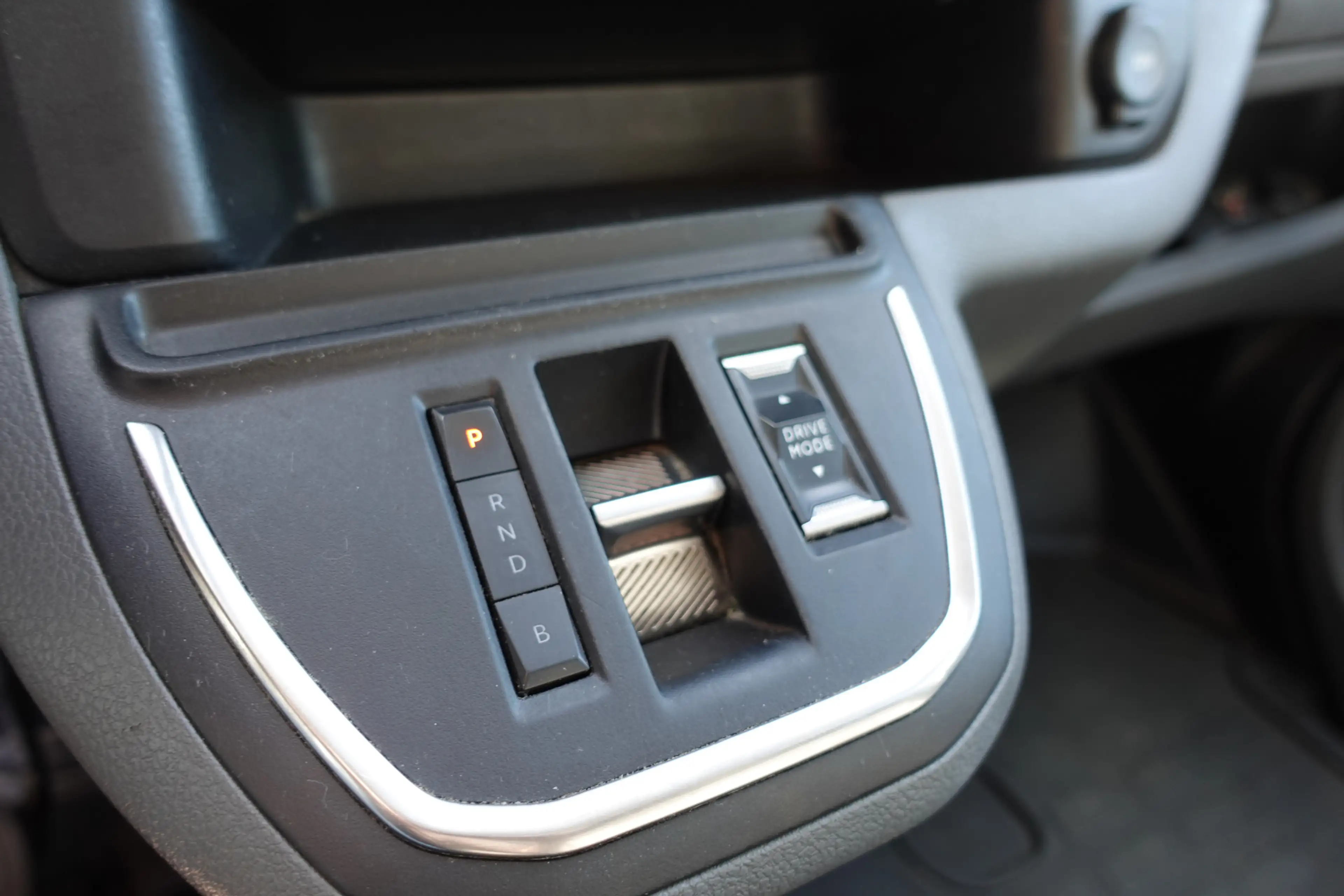 Opel Vivaro-e L3H1 Edition 75 kWh | SCHADEAUTO | — photo 12