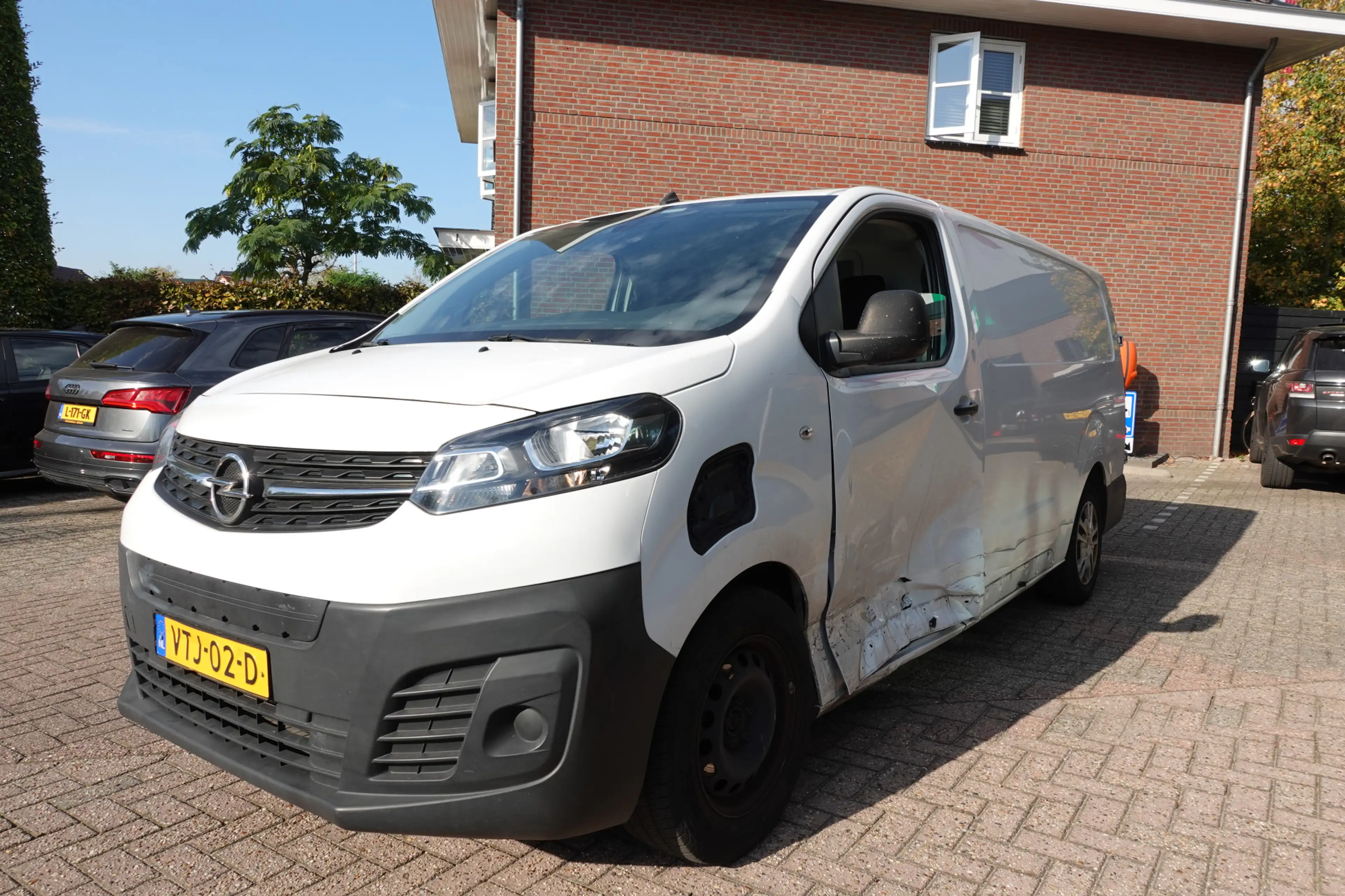 Opel Vivaro-e L3H1 Edition 75 kWh | SCHADEAUTO | — photo 3