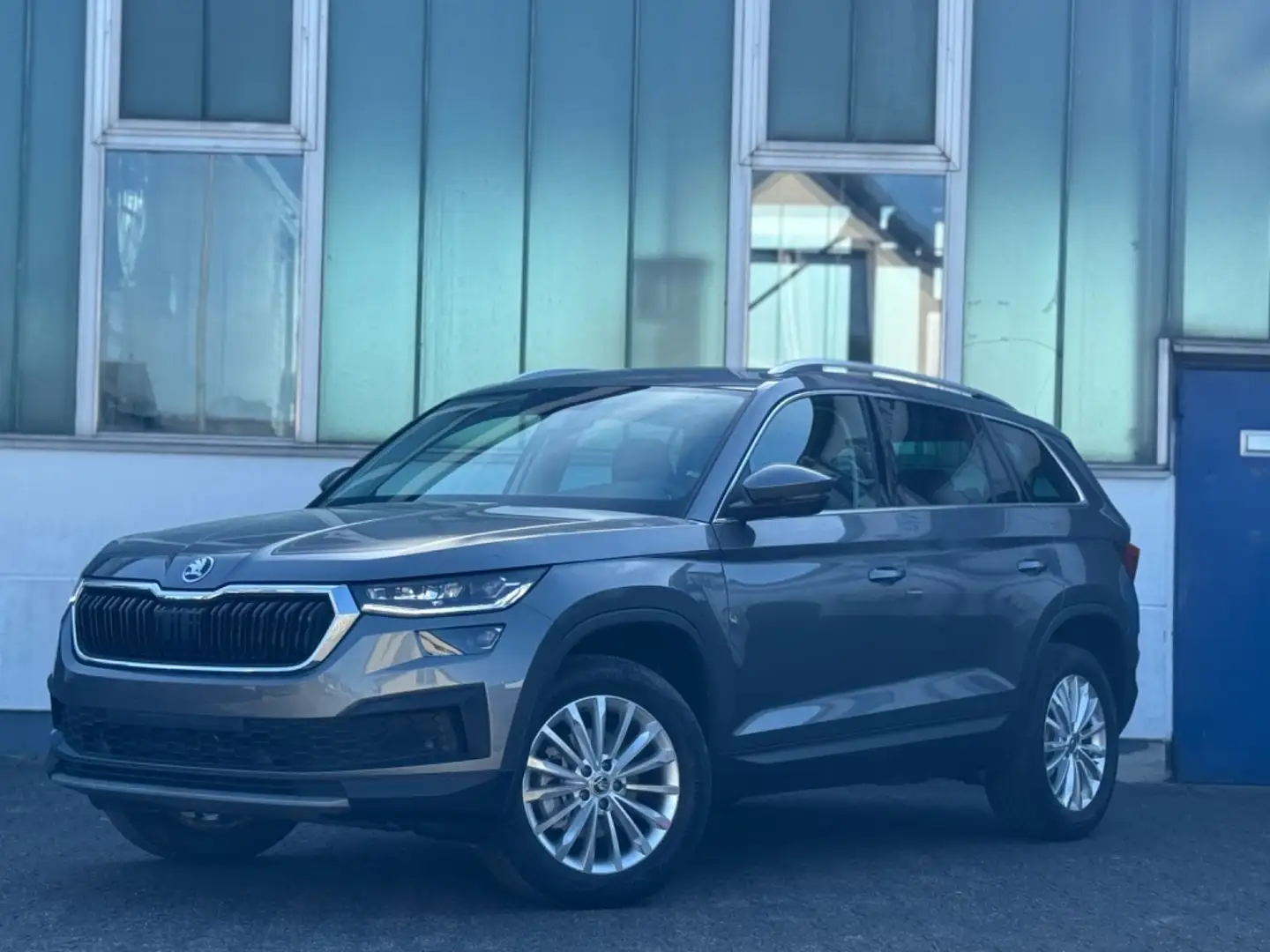 Skoda Kodiaq Ambition CarPlay KAMERA KLIMA 7 Sitze Gris - 1