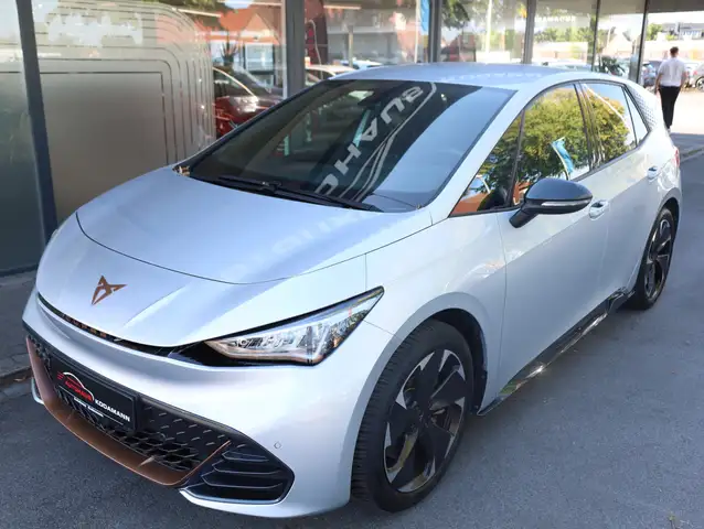 Cupra Born view 14