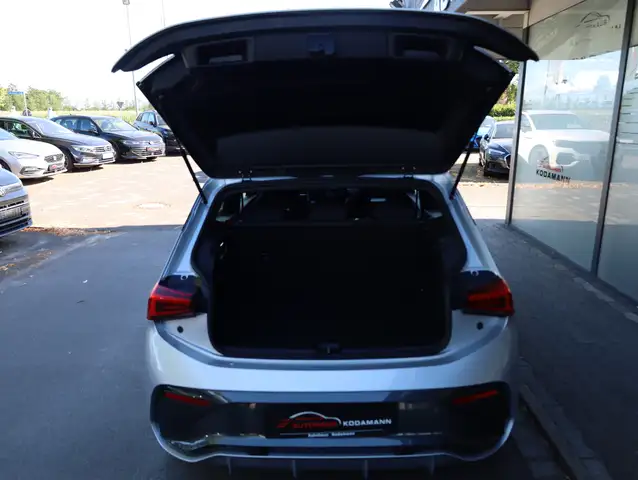 Cupra Born view 11